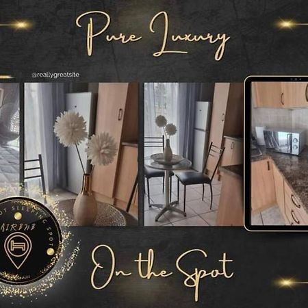 ケンプトンパークFunky Dot Sleeping Spotアパートメント エクステリア 写真